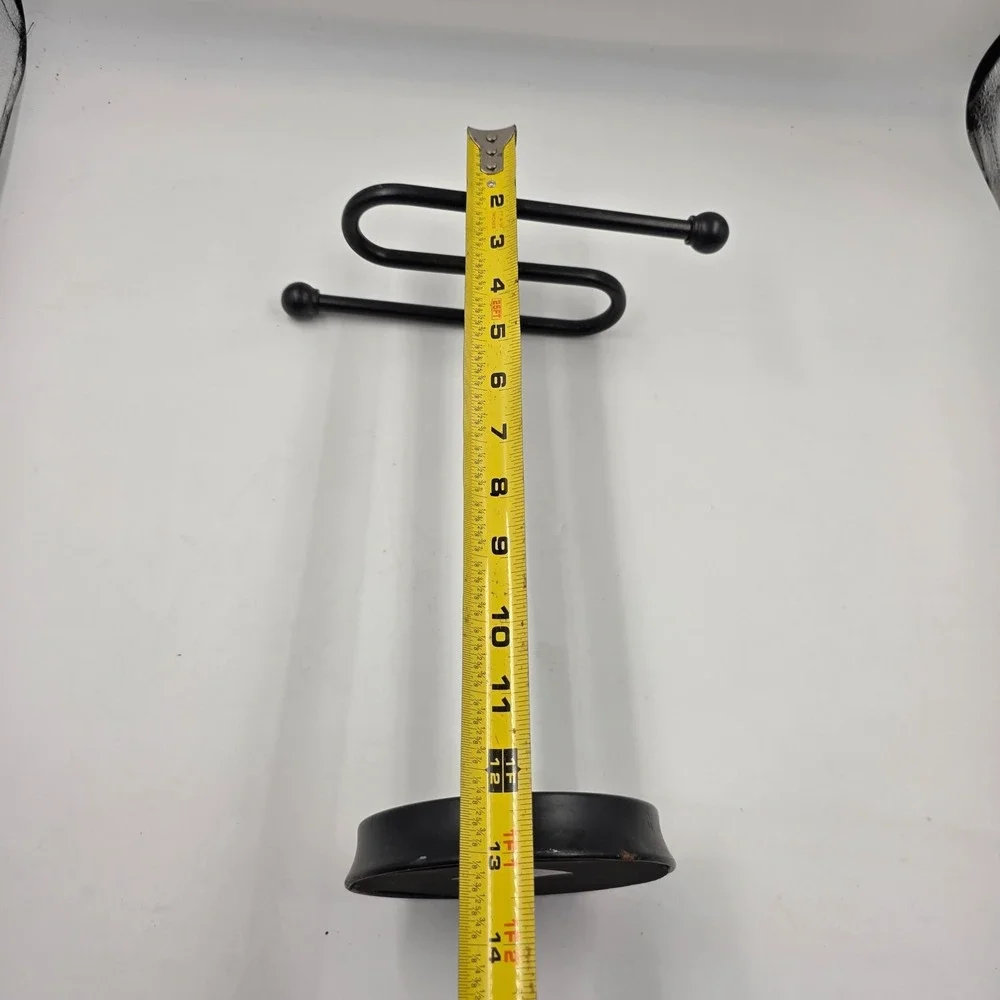 LG Sourcing Matte Black Metal S-Curve Countertop Hand Towel Holder 161316